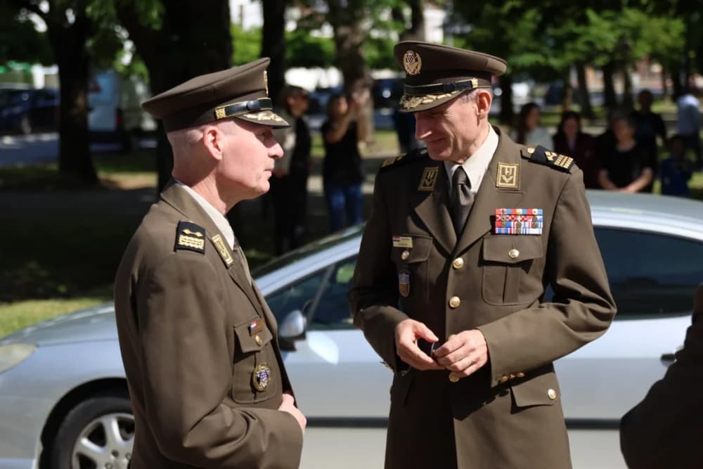 (VELIKA FOTOGALERIJA) 33. obljetnica obilježavanja osnutka 3. gardijske brigade “Kune” u Novoj Gradiški