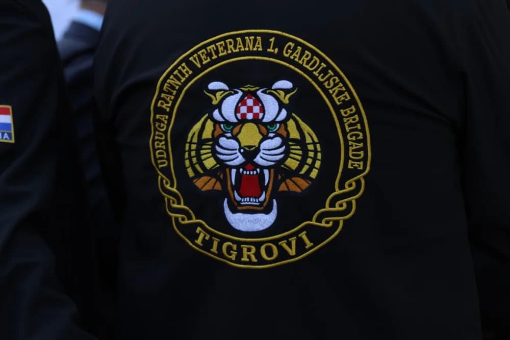(VELIKA FOTOGALERIJA) 33. obljetnica obilježavanja osnutka 3. gardijske brigade “Kune” u Novoj Gradiški