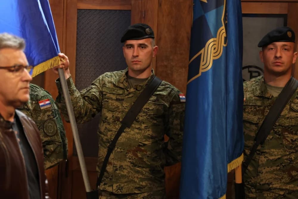 (VELIKA FOTOGALERIJA) 33. obljetnica obilježavanja osnutka 3. gardijske brigade “Kune” u Novoj Gradiški