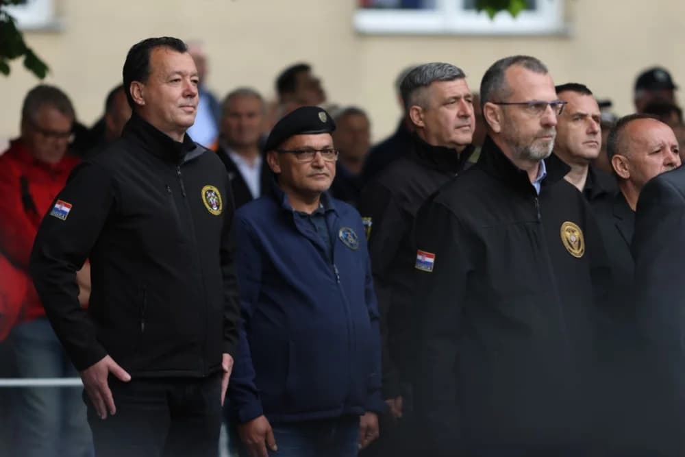 (VELIKA FOTOGALERIJA I VIDEO) Održana svečanost obilježavanja 29. obljetnice vojno-redarstvene operacije Bljesak u Okučanima
