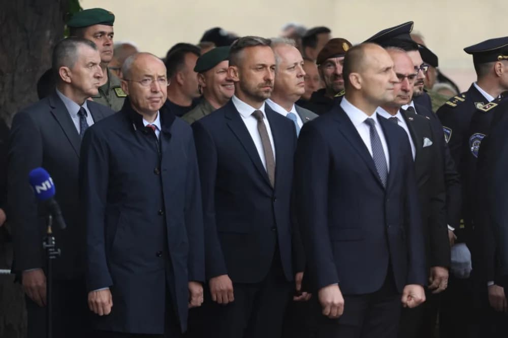 (VELIKA FOTOGALERIJA I VIDEO) Održana svečanost obilježavanja 29. obljetnice vojno-redarstvene operacije Bljesak u Okučanima
