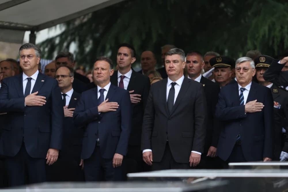 (VELIKA FOTOGALERIJA I VIDEO) Održana svečanost obilježavanja 29. obljetnice vojno-redarstvene operacije Bljesak u Okučanima