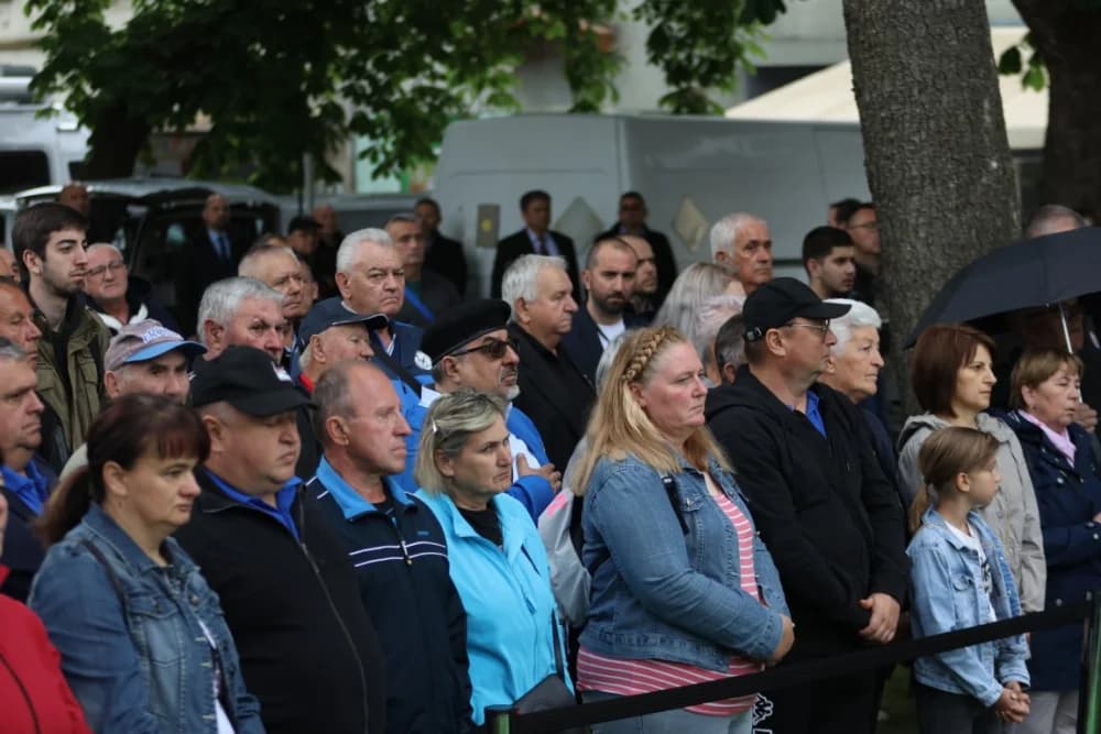 (VELIKA FOTOGALERIJA I VIDEO) Održana svečanost obilježavanja 29. obljetnice vojno-redarstvene operacije Bljesak u Okučanima