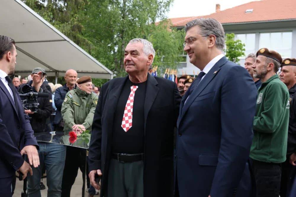 (VELIKA FOTOGALERIJA I VIDEO) Održana svečanost obilježavanja 29. obljetnice vojno-redarstvene operacije Bljesak u Okučanima