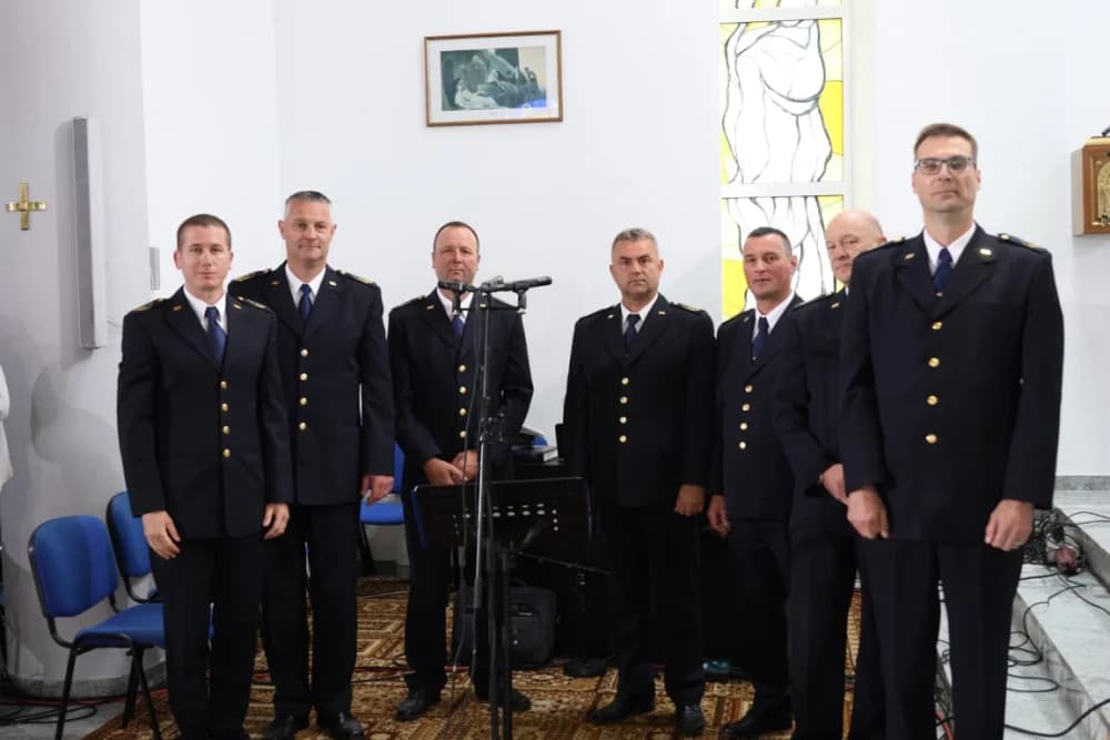(VELIKA FOTOGALERIJA I VIDEO) Održana svečanost obilježavanja 29. obljetnice vojno-redarstvene operacije Bljesak u Okučanima