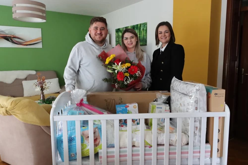 OVO SU NOVI BRODSKI RODITELJI: Grad im poslao poklone