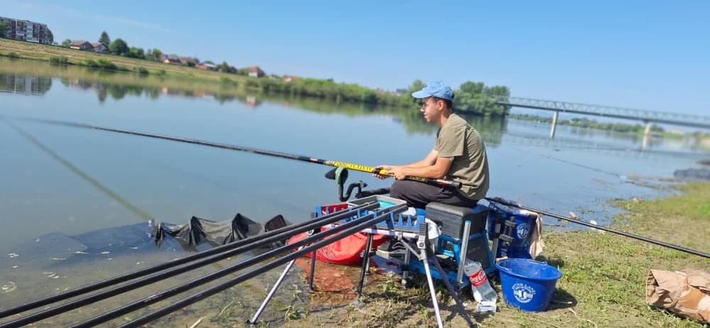 POZNATO TKO JE POBJEDNIK: Održano ribolovno natjecanje u Sl. Brodu