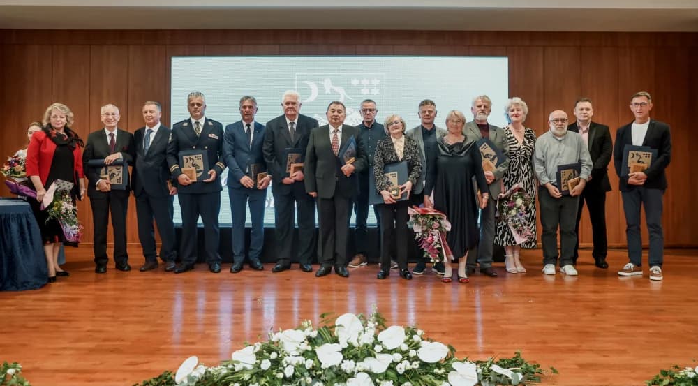 GRAD URUČIO NAGRADE: Evo tko su sve dobitnici