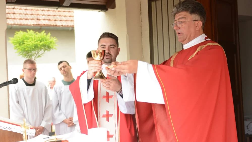 Proslava svetkovine Duhova u Gromačniku