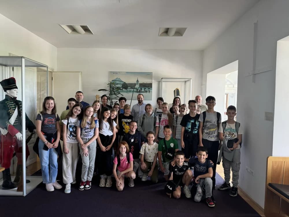 Sudionici Erasmus+ projekta na prijemu kod gradskog pročelnika Ivana Holika