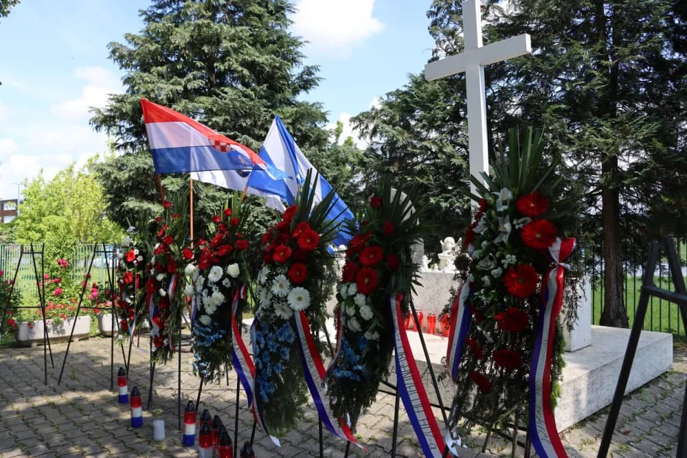 Položeni vijenci povodom Dana državnosti Republike Hrvatske