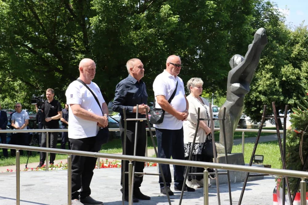 Položeni vijenci povodom Dana državnosti Republike Hrvatske