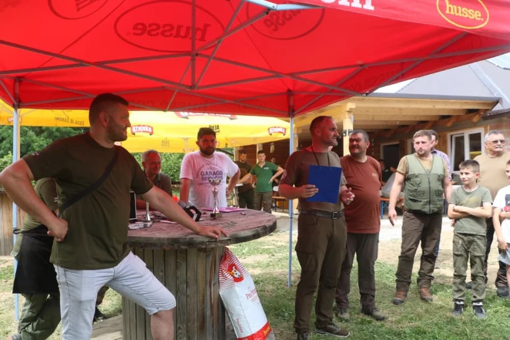 NATJECANJE U GATERU: Psi vlasnika iz brodskog kraja pokupili nagrade na utakmici iznad Pleternice