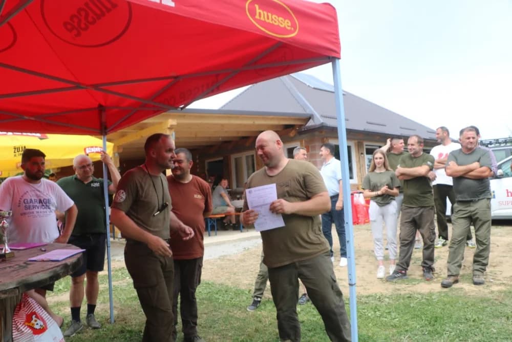 NATJECANJE U GATERU: Psi vlasnika iz brodskog kraja pokupili nagrade na utakmici iznad Pleternice