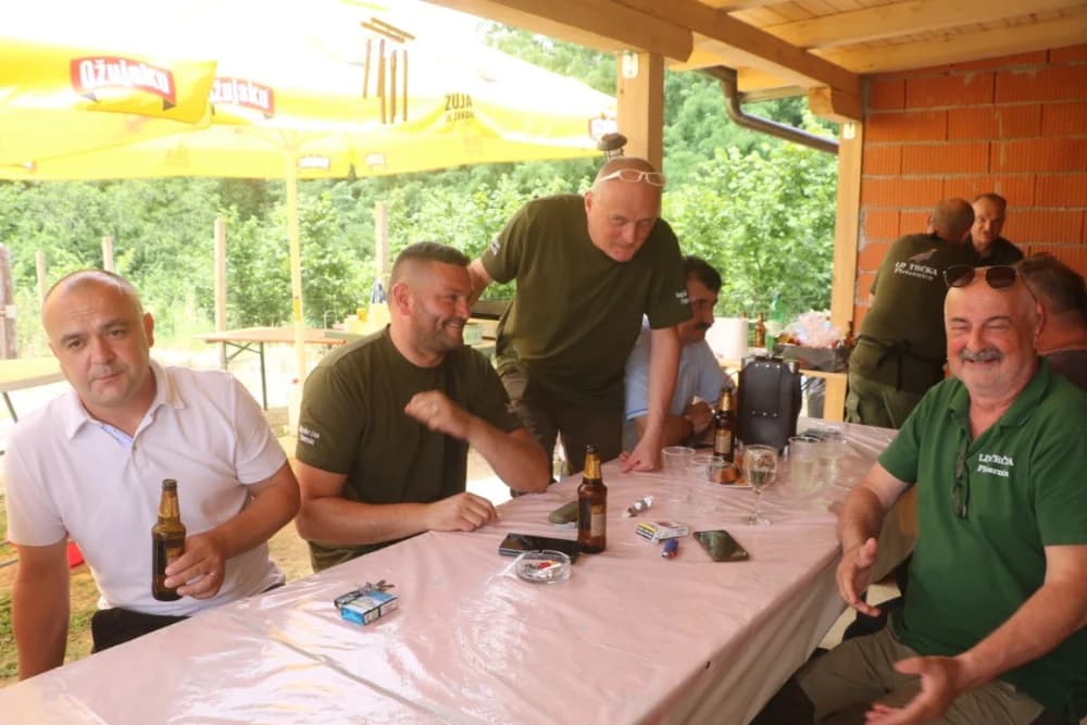 NATJECANJE U GATERU: Psi vlasnika iz brodskog kraja pokupili nagrade na utakmici iznad Pleternice