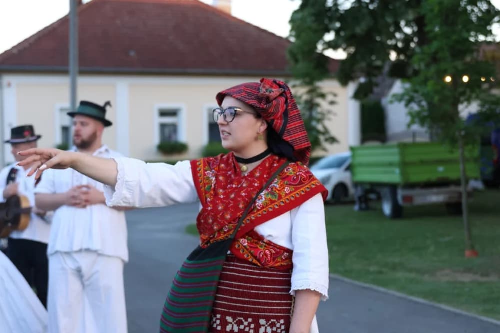 (FOTOGALERIJA) Održana tradicionalna smotra folklora „Oj Sibinju lipo selo naše“