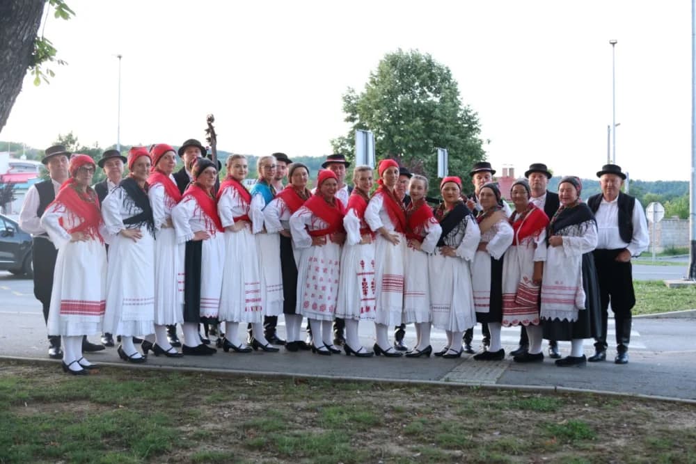 (FOTOGALERIJA) Održana tradicionalna smotra folklora „Oj Sibinju lipo selo naše“