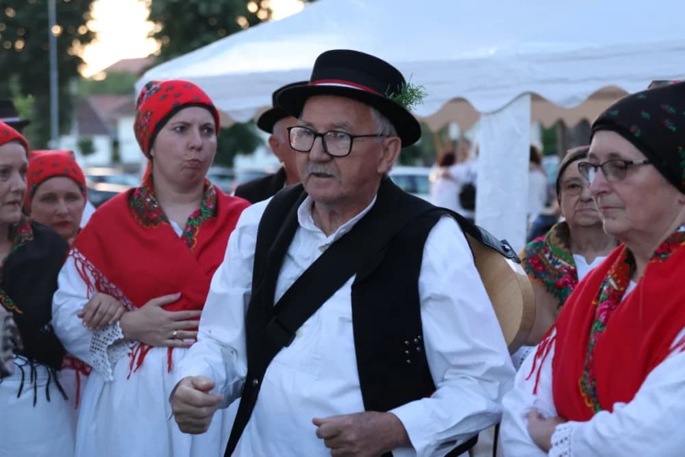 (FOTOGALERIJA) Održana tradicionalna smotra folklora „Oj Sibinju lipo selo naše“