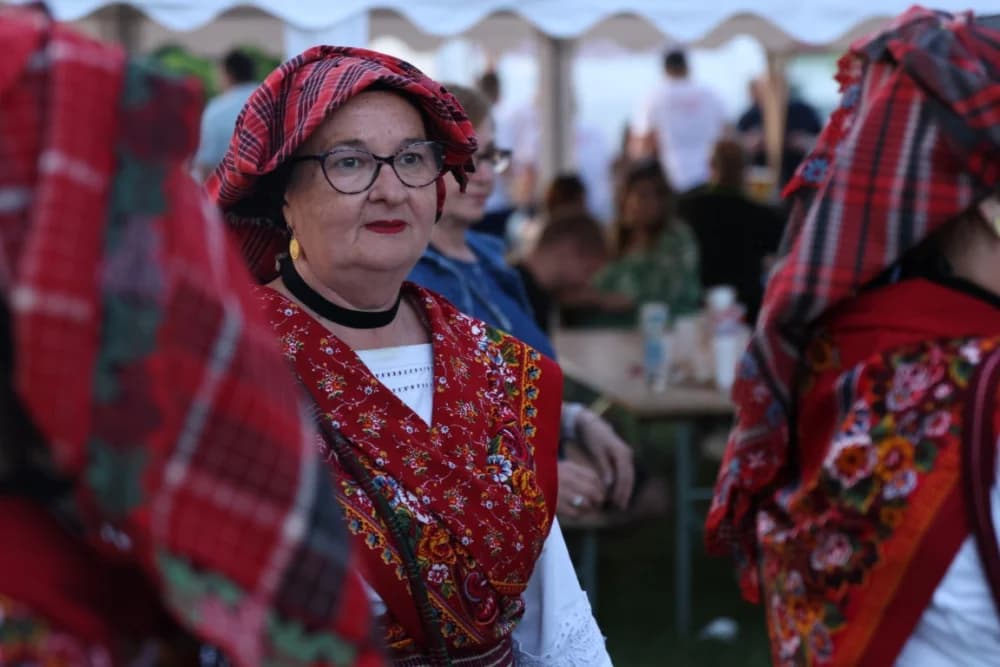 (FOTOGALERIJA) Održana tradicionalna smotra folklora „Oj Sibinju lipo selo naše“