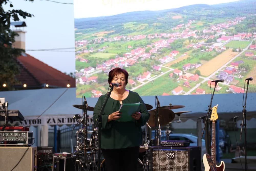 (FOTOGALERIJA) Održana tradicionalna smotra folklora „Oj Sibinju lipo selo naše“