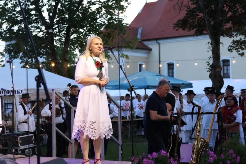 (FOTOGALERIJA) Održana tradicionalna smotra folklora „Oj Sibinju lipo selo naše“