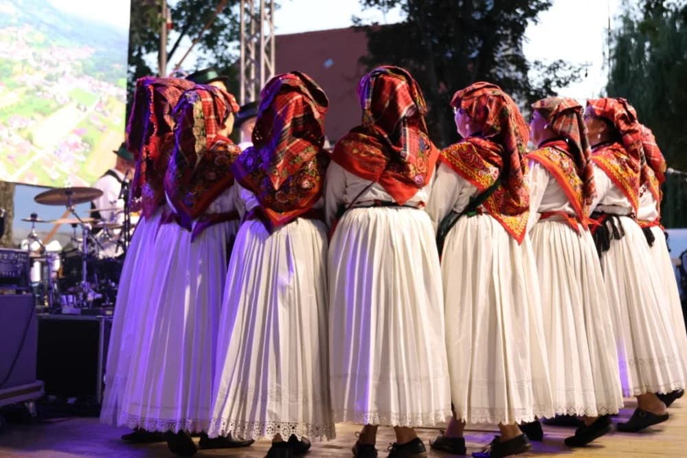 (FOTOGALERIJA) Održana tradicionalna smotra folklora „Oj Sibinju lipo selo naše“