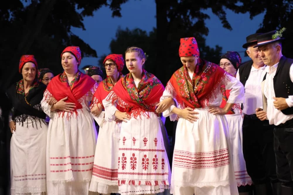 (FOTOGALERIJA) Održana tradicionalna smotra folklora „Oj Sibinju lipo selo naše“
