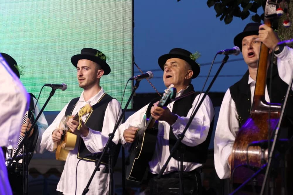 (FOTOGALERIJA) Održana tradicionalna smotra folklora „Oj Sibinju lipo selo naše“