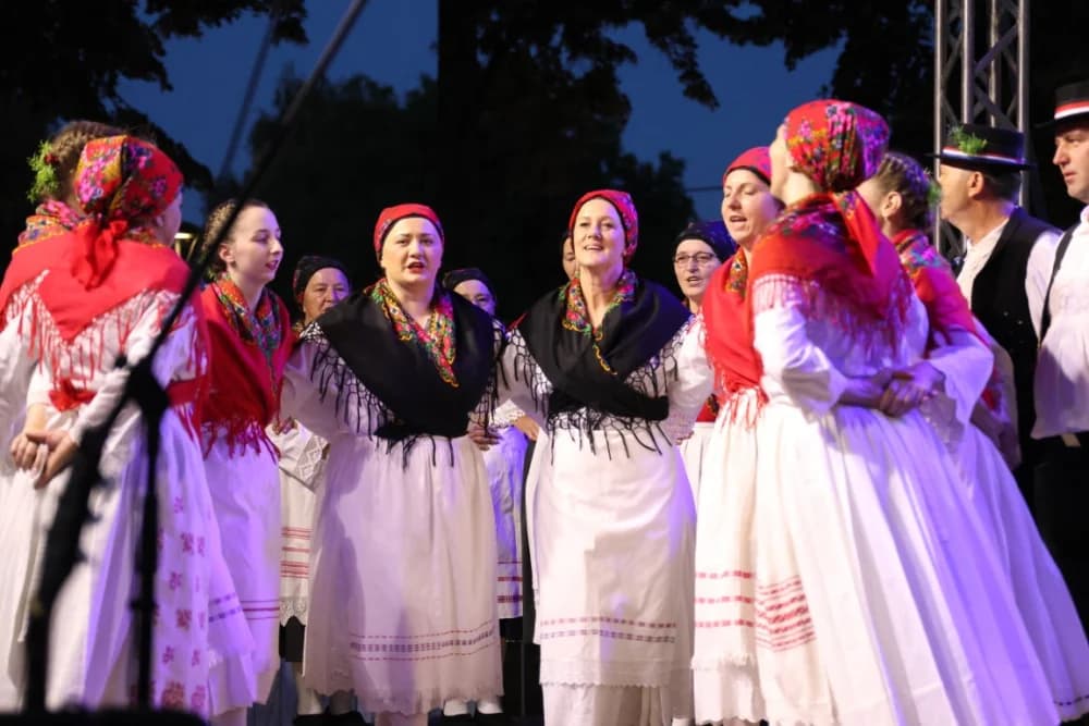 (FOTOGALERIJA) Održana tradicionalna smotra folklora „Oj Sibinju lipo selo naše“