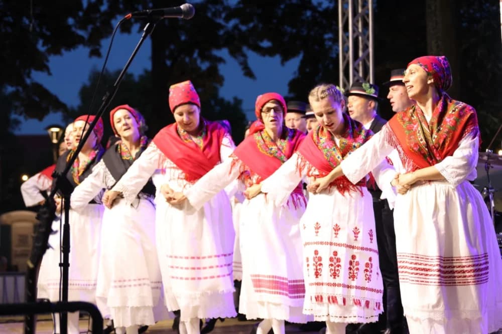 (FOTOGALERIJA) Održana tradicionalna smotra folklora „Oj Sibinju lipo selo naše“