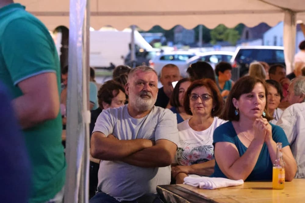 (FOTOGALERIJA) Održana tradicionalna smotra folklora „Oj Sibinju lipo selo naše“