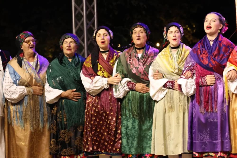 (FOTOGALERIJA) Održana tradicionalna smotra folklora „Oj Sibinju lipo selo naše“