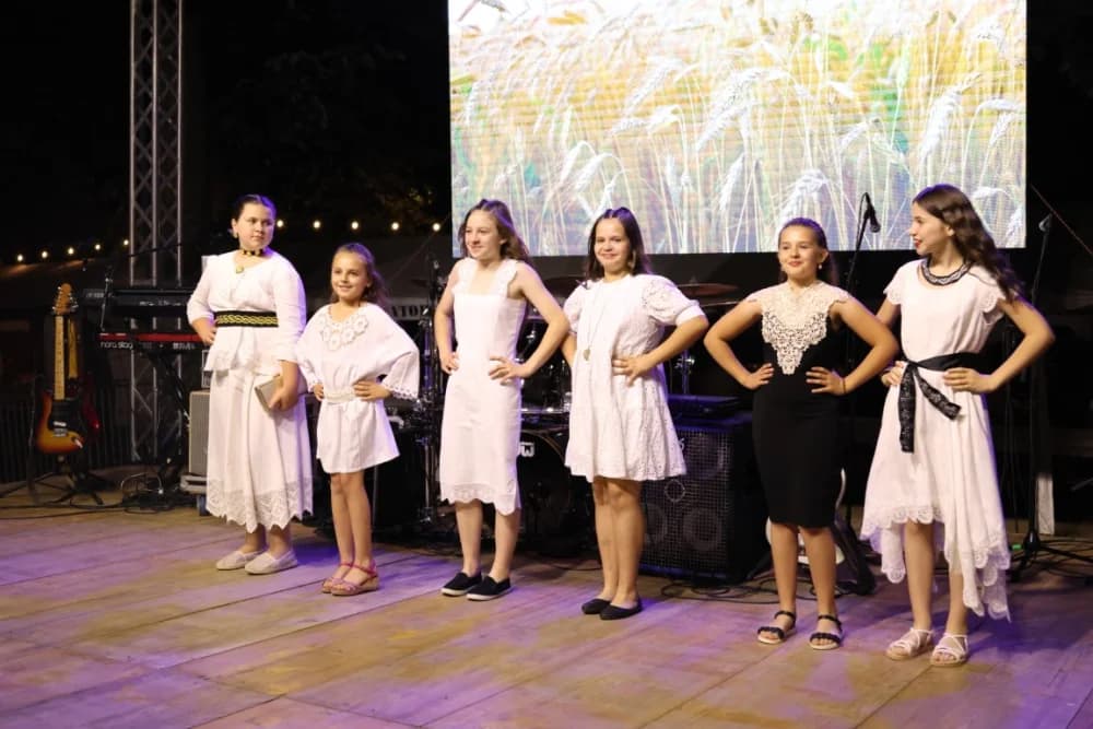 (FOTOGALERIJA) Održana tradicionalna smotra folklora „Oj Sibinju lipo selo naše“