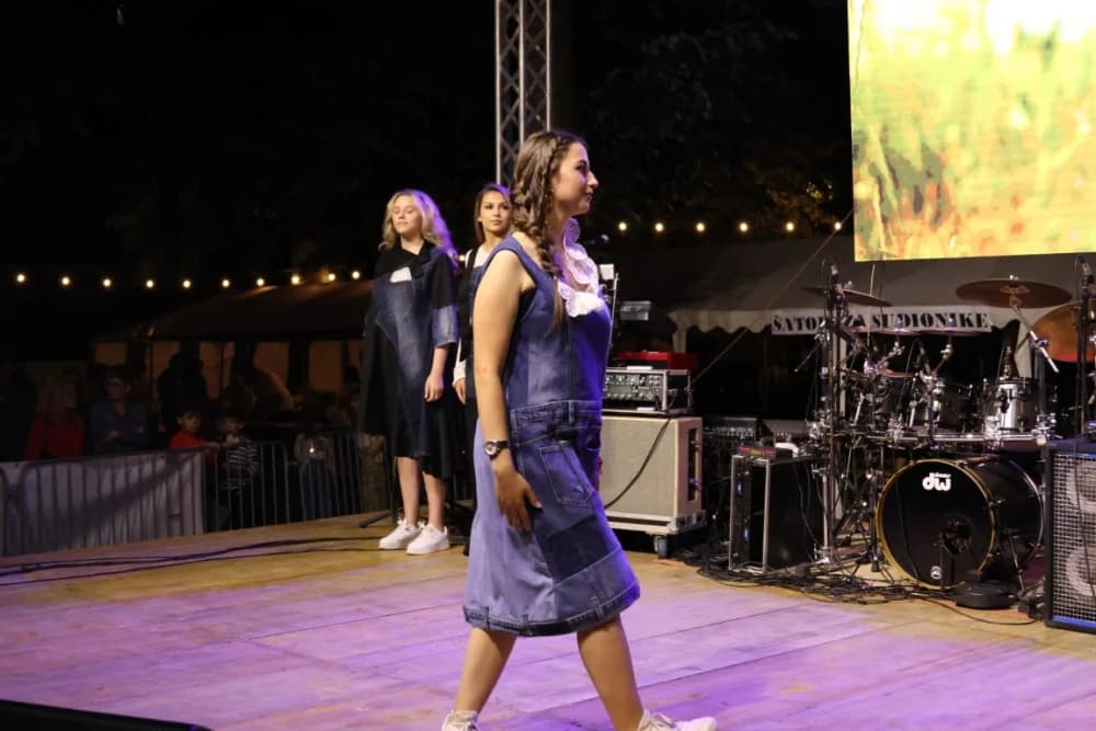 (FOTOGALERIJA) Održana tradicionalna smotra folklora „Oj Sibinju lipo selo naše“