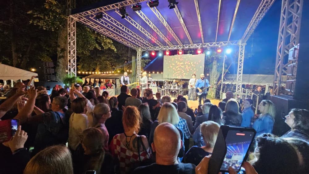 (FOTOGALERIJA) Održana tradicionalna smotra folklora „Oj Sibinju lipo selo naše“