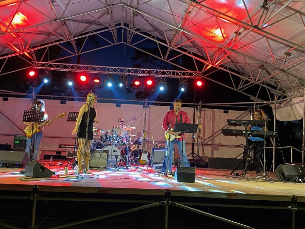 Brodski-požeški band Fun Key oduševio Našičane na rock večeri