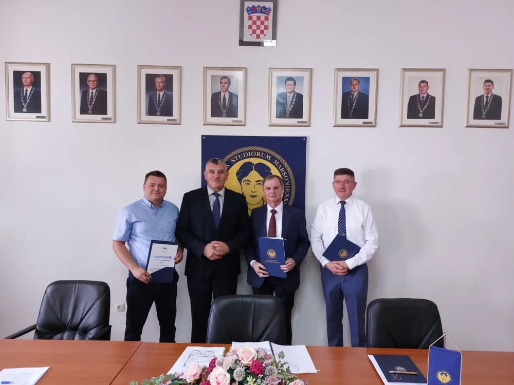 Nagrađivanje izvrsnosti nastavnika i suradnika Sveučilišta u Slavonskom Brodu
