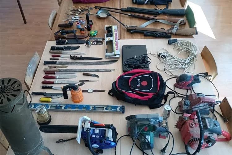 S gradilišta krala alat