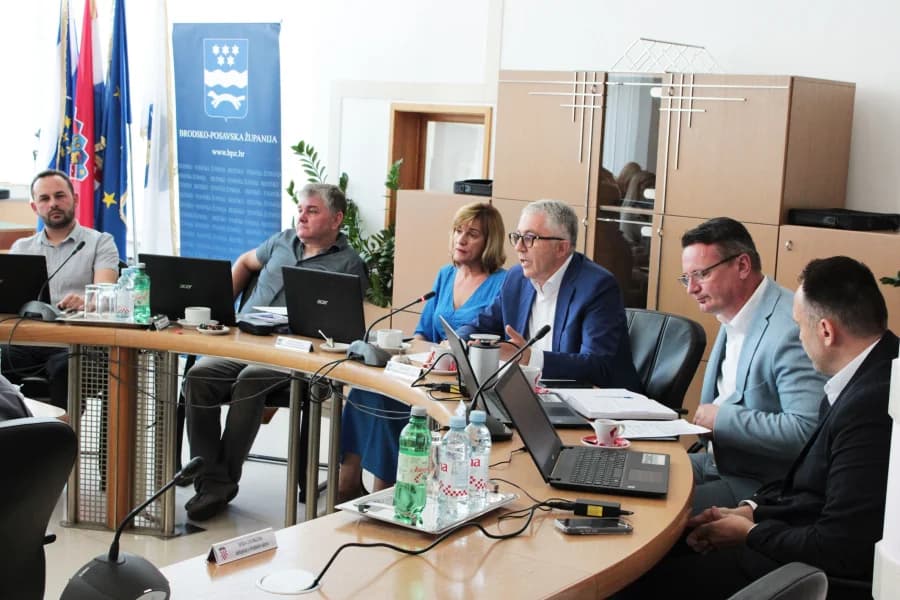 Održana nova Skupština brodske Županije: Evo o čemu su govorili