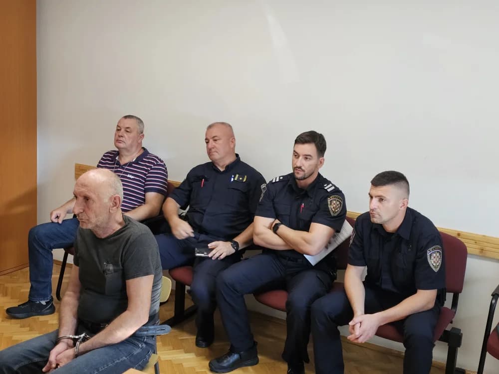 Sedam godina zatvora sudac Pavelić „odrezao“ 55-godišnjem Gruzijcu za kriumčarenje migranata i objesnu vožnju kroz naseljena mjesta