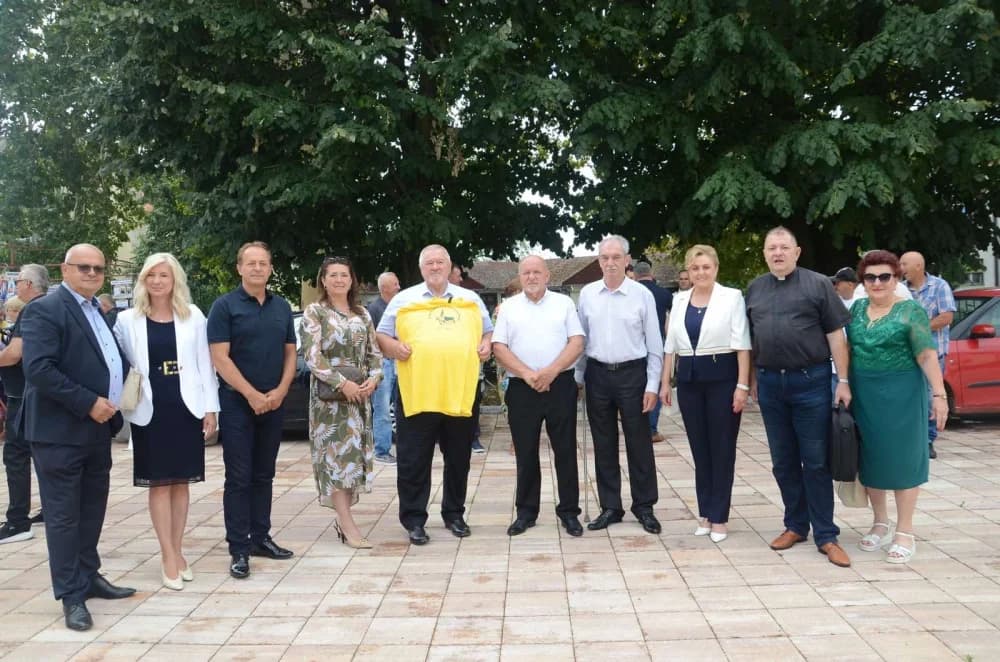 Duspara i žena mu posjetili Bosanski Brod, objavljeno i zašto