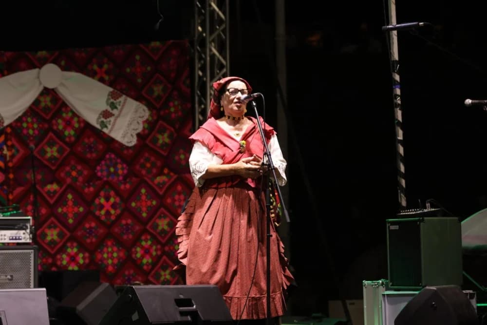 Odvoračka večer privukla brojne posjetitelje na kojoj je nastupili KUD-ovi, Branko Polić, Miroslav Škoro i Valentino band iz Požege