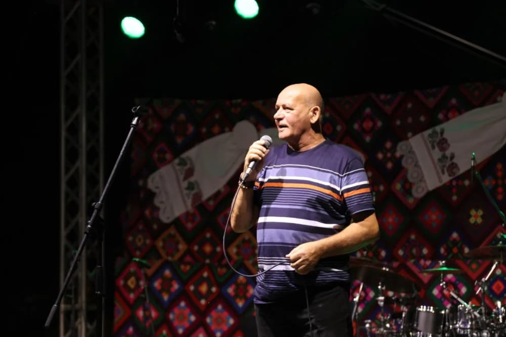 Odvoračka večer privukla brojne posjetitelje na kojoj je nastupili KUD-ovi, Branko Polić, Miroslav Škoro i Valentino band iz Požege