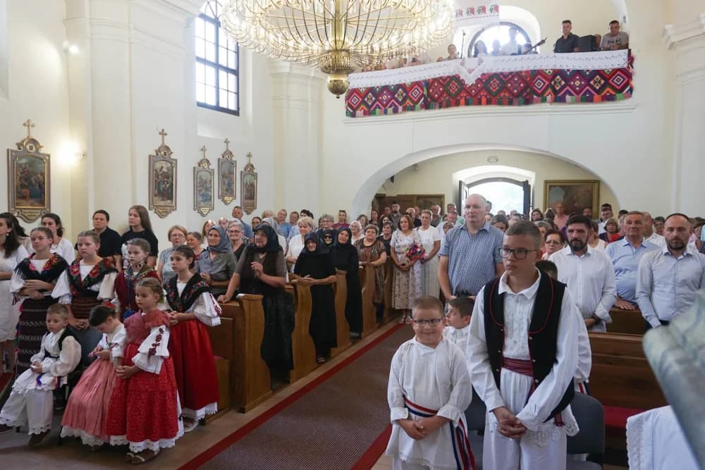 Proslava 330. obljetnice osnutka Župe Dubočac: ʼBudite svjedoci kako se vjera hrani i živi u Crkvi i s Crkvomʼ