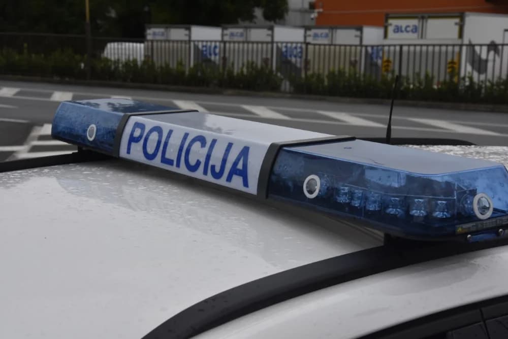 Uhićena muška osoba koja se sumnjiči za teško ozljeđivanje mlađe ženske osobe