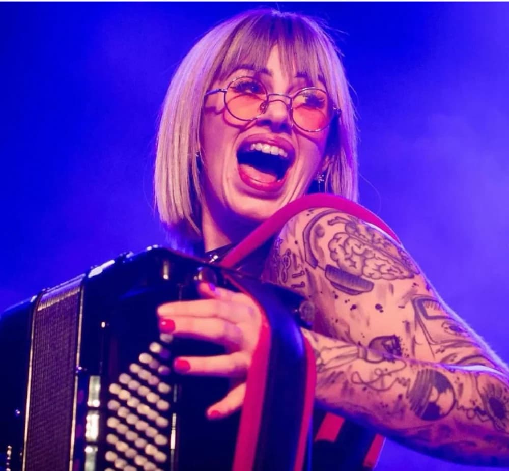 [NAJAVA] VETOVAČKO LJETO 2024.: Ulaznice za veliki koncert Ace Lukasa dostupne su u požeškom Clubu Saloon i sustavu Eventim