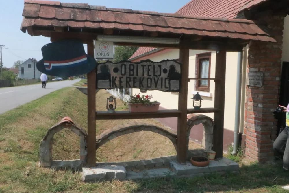 Poduzetnik Ivan Kereković snimio slavonski napjev Šickaj, puckaj garava koji ide pred slušatelje
