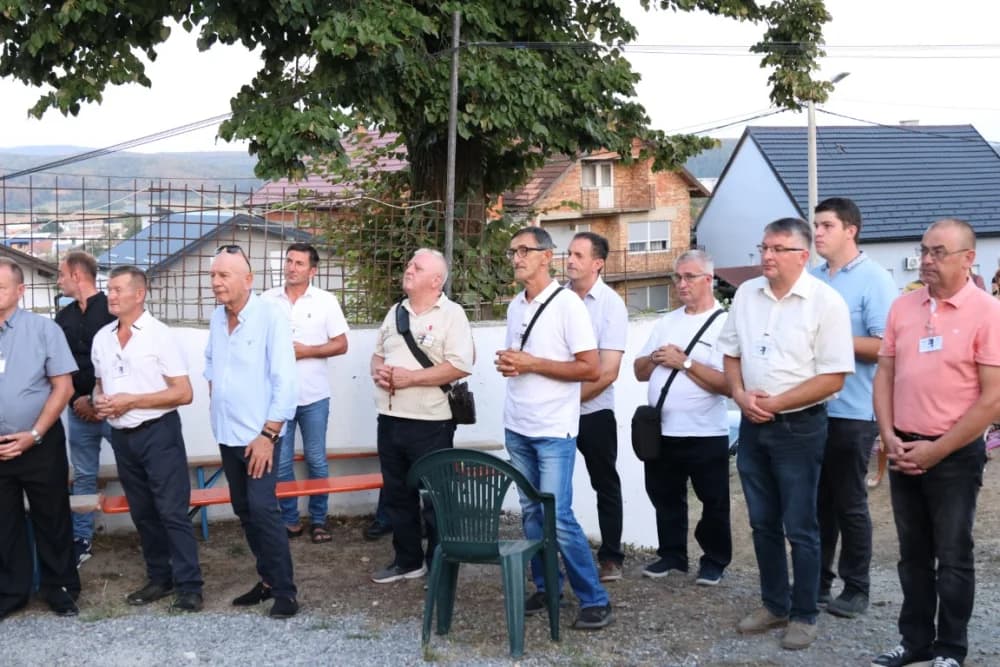 (VELIKA FOTOGALERIJA) Mnoštvo vjernika proslavilo Gospu od suza u Pleternici: „Suze Marijine su svete, a svaka prolivena suza je molitva i vapaj“