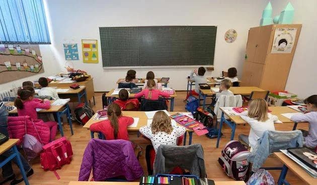 Počela je nova školska godina: Ima promjena oko praznika. Provjerite što je novo