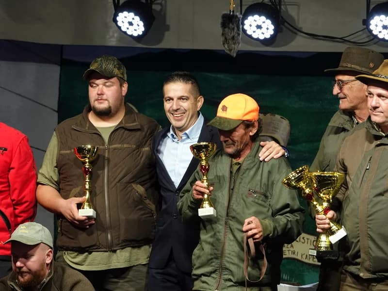 STUPNIČKA BERBA GROŽĐA – Bez običaja gaženja grožđa, ali uz zdravlje i prepoznatljivo gostoprimstvo domaćina